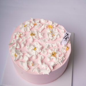 Lychee Vanilla Cream Cake