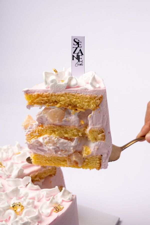Lychee Vanilla Cream Cake