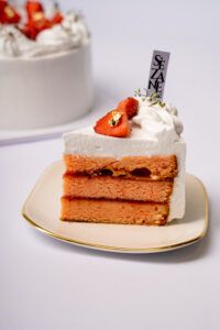 Slice Victoria Sandwich