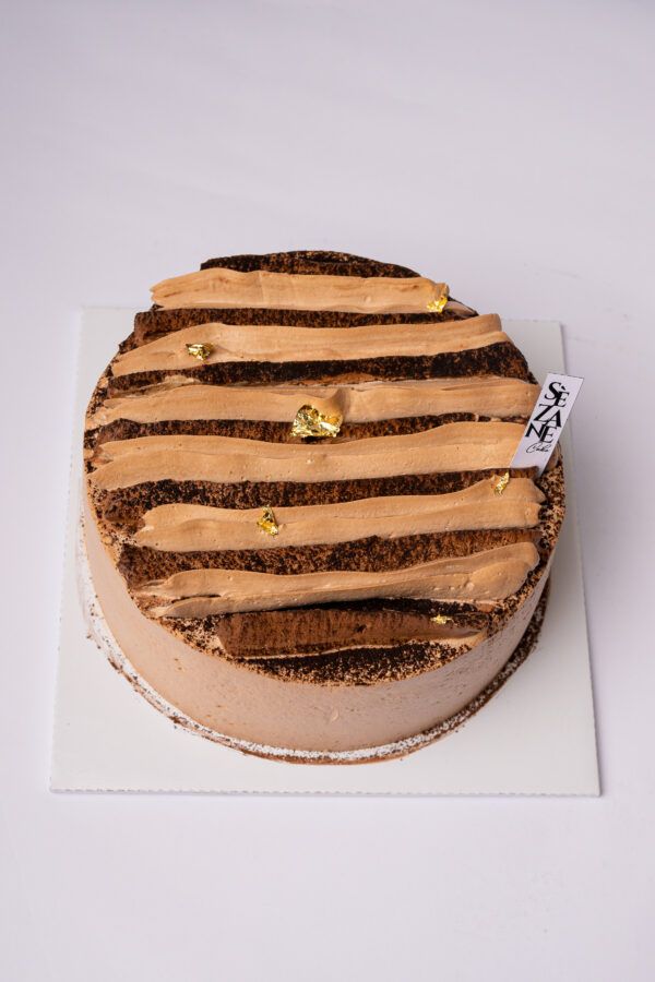 Tiramisu Cake