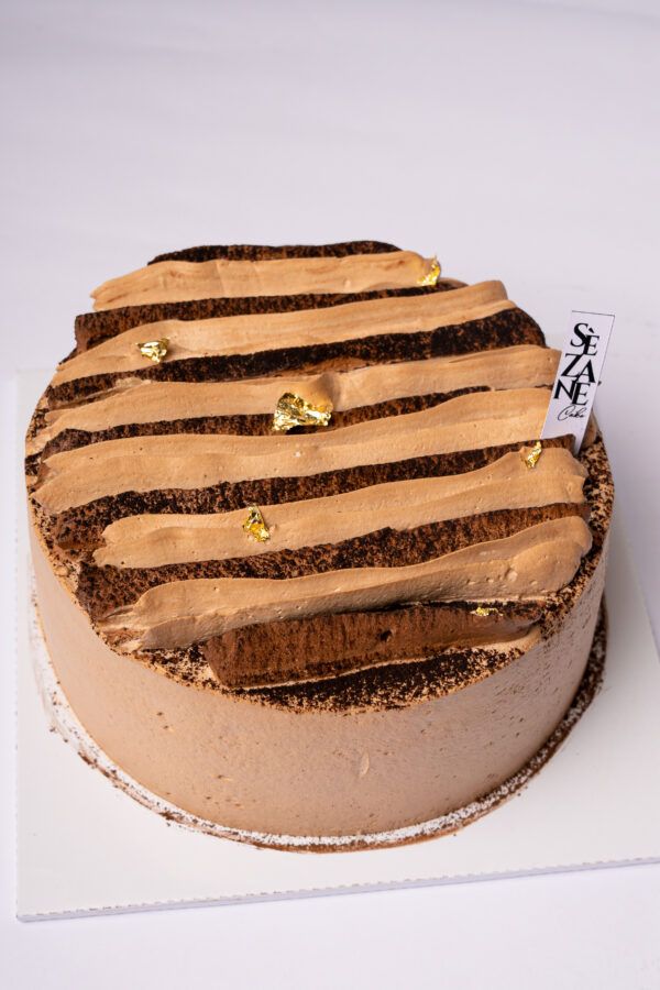 Tiramisu Cake