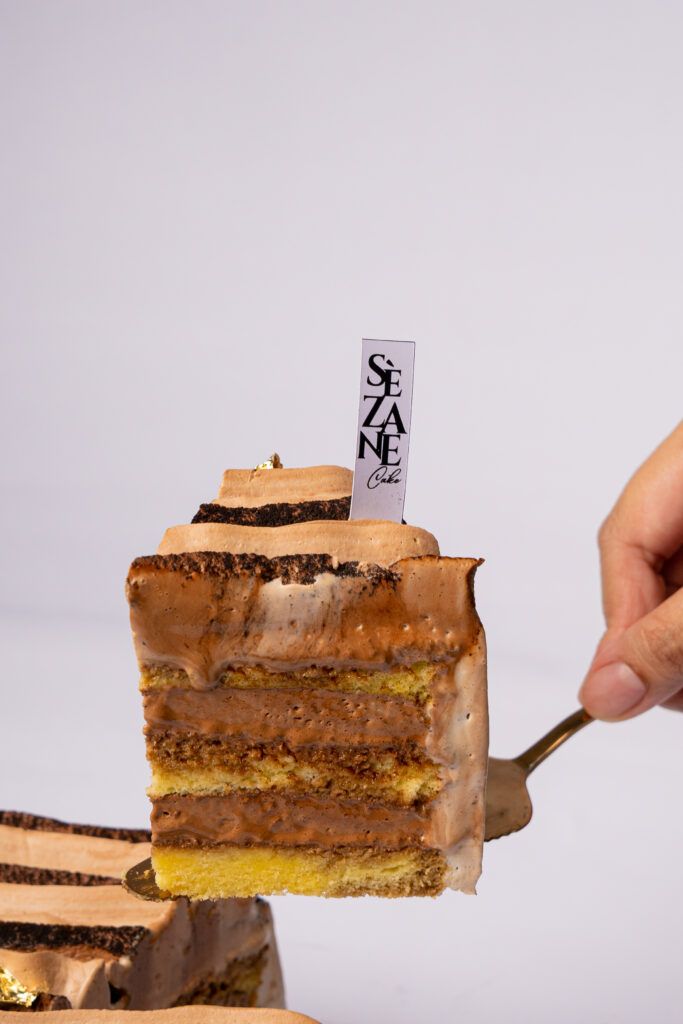 Tiramisu Cake