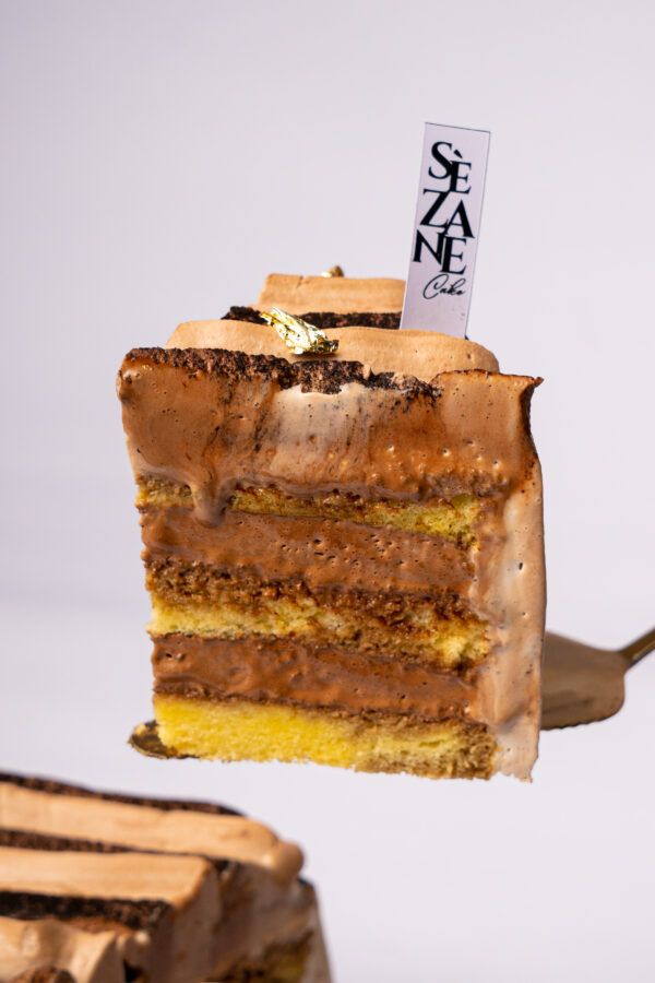 Tiramisu Cake