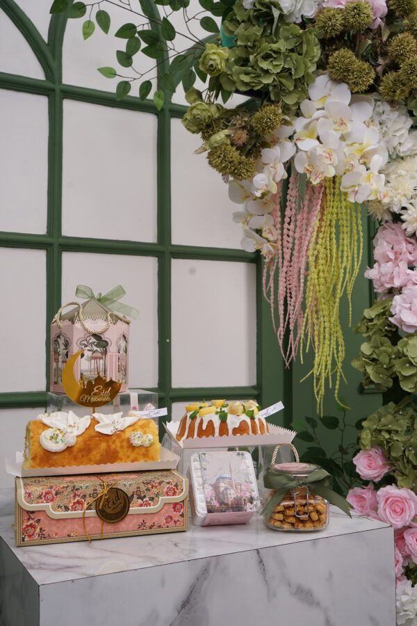Sezane Cake