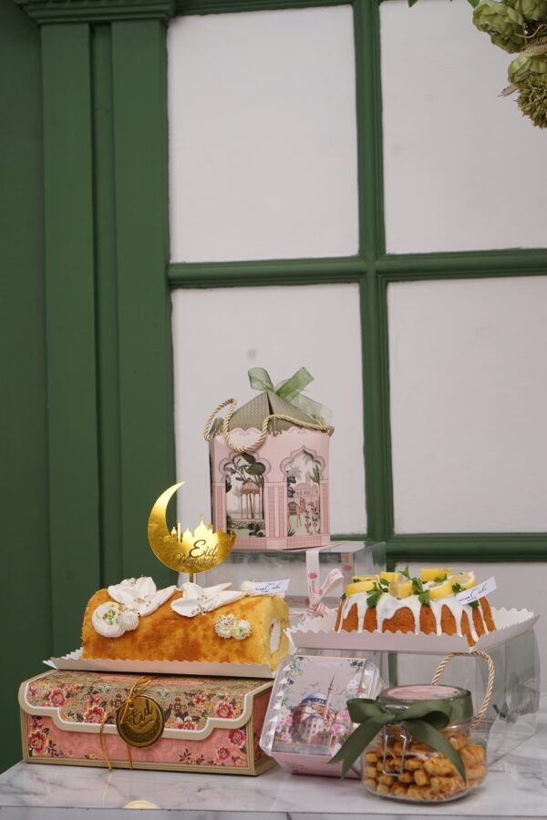Sezane Cake